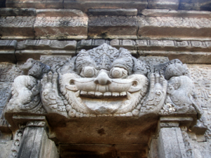 candi barong 8