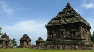 candi ijo 3