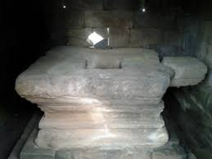 candi ijo 5