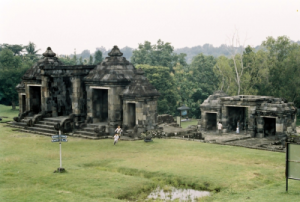 candi ratu boko 3