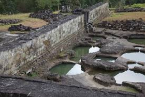 candi ratu boko 8