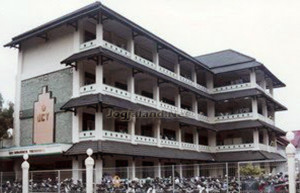Universitas Cokroaminoto Yogyakarta (UCY) Yogyakarta Jogjaland.Net