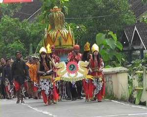 Upacara adat Rasulan