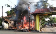 Permalink to Lima Kios di Pasar Sentolo Terbakar