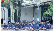 Permalink to Tugas dan Fungsi Abdi Dalem Kraton Yogyakarta