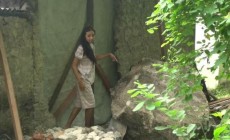 Batu Raksasa Menggelinding Jebol Rumah Warga Bokoharjo