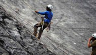 Permalink to Ada Enam Personel SAR Pemberani Turun ke Kawah Merapi