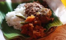Permalink to Festival Gudeg Wijilan : Bagikan 1000 Gudeg Gratis