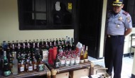 Permalink to Botol Miras Diamankan dari Warung Pinggir Jalan