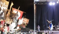 Permalink to Kericuhan dan Kibaran Bendera Hentikan Konser Slank