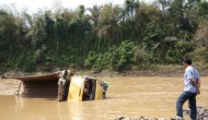 Permalink to Truk Hanyut Terbawa Arus Kali Progo